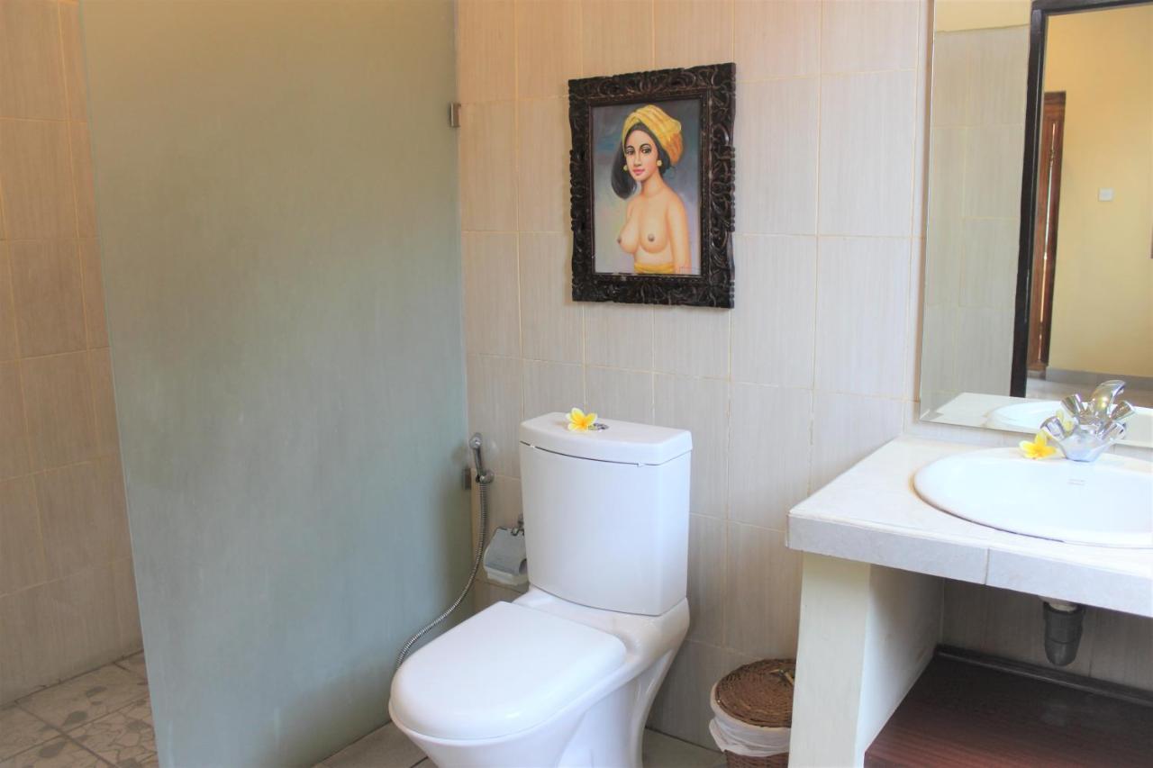 Silvy Guesthouse Canggu Eksteriør billede