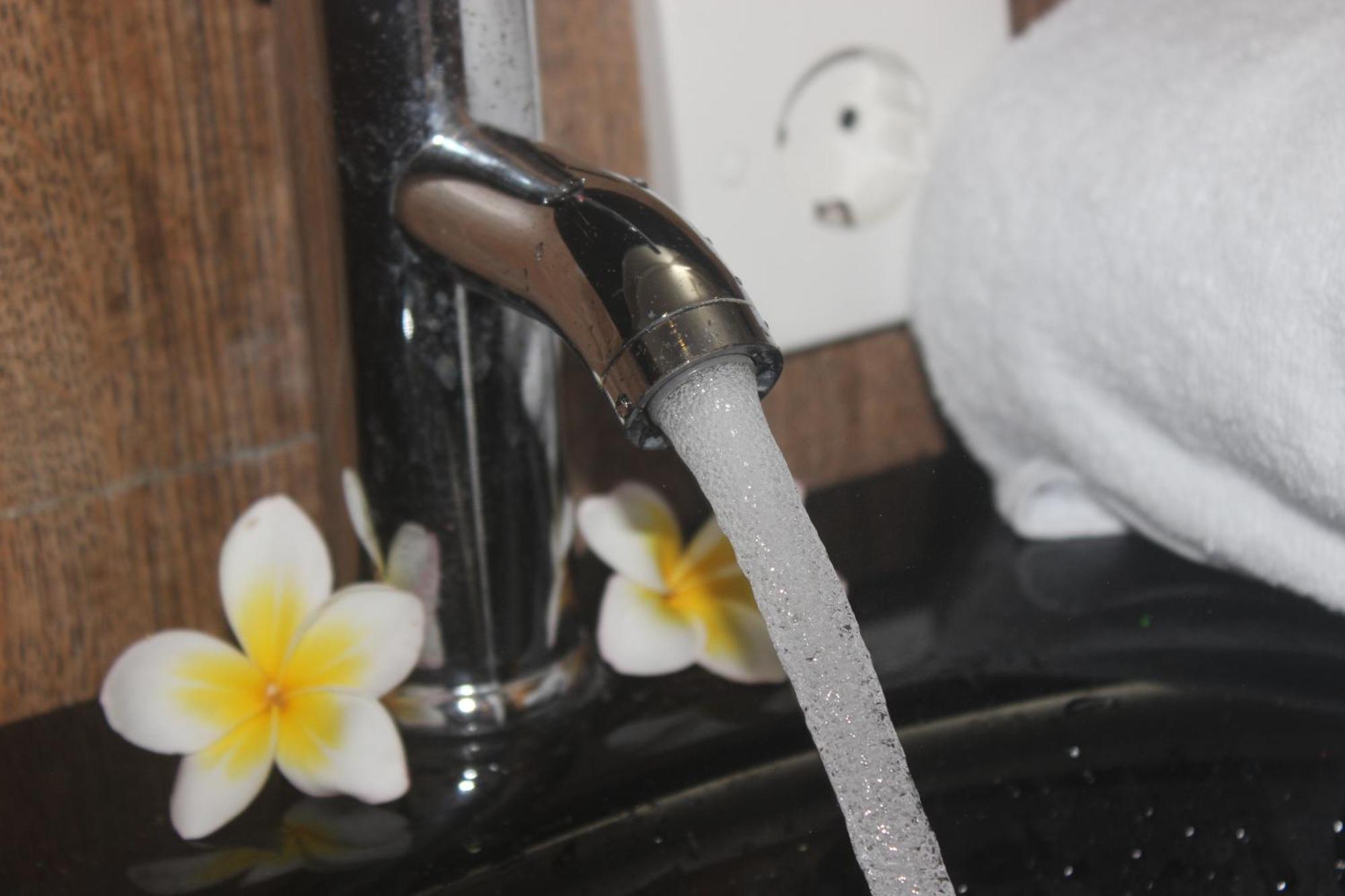 Silvy Guesthouse Canggu Eksteriør billede