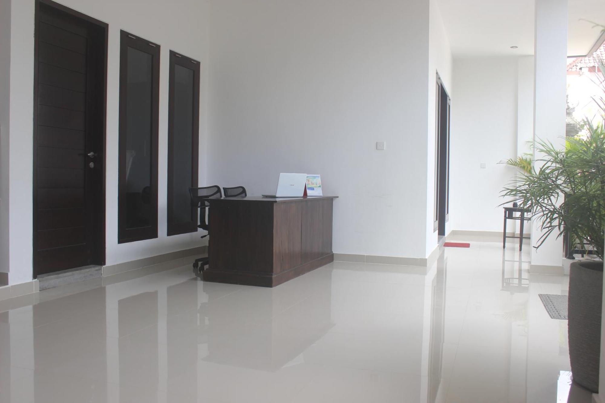 Silvy Guesthouse Canggu Eksteriør billede