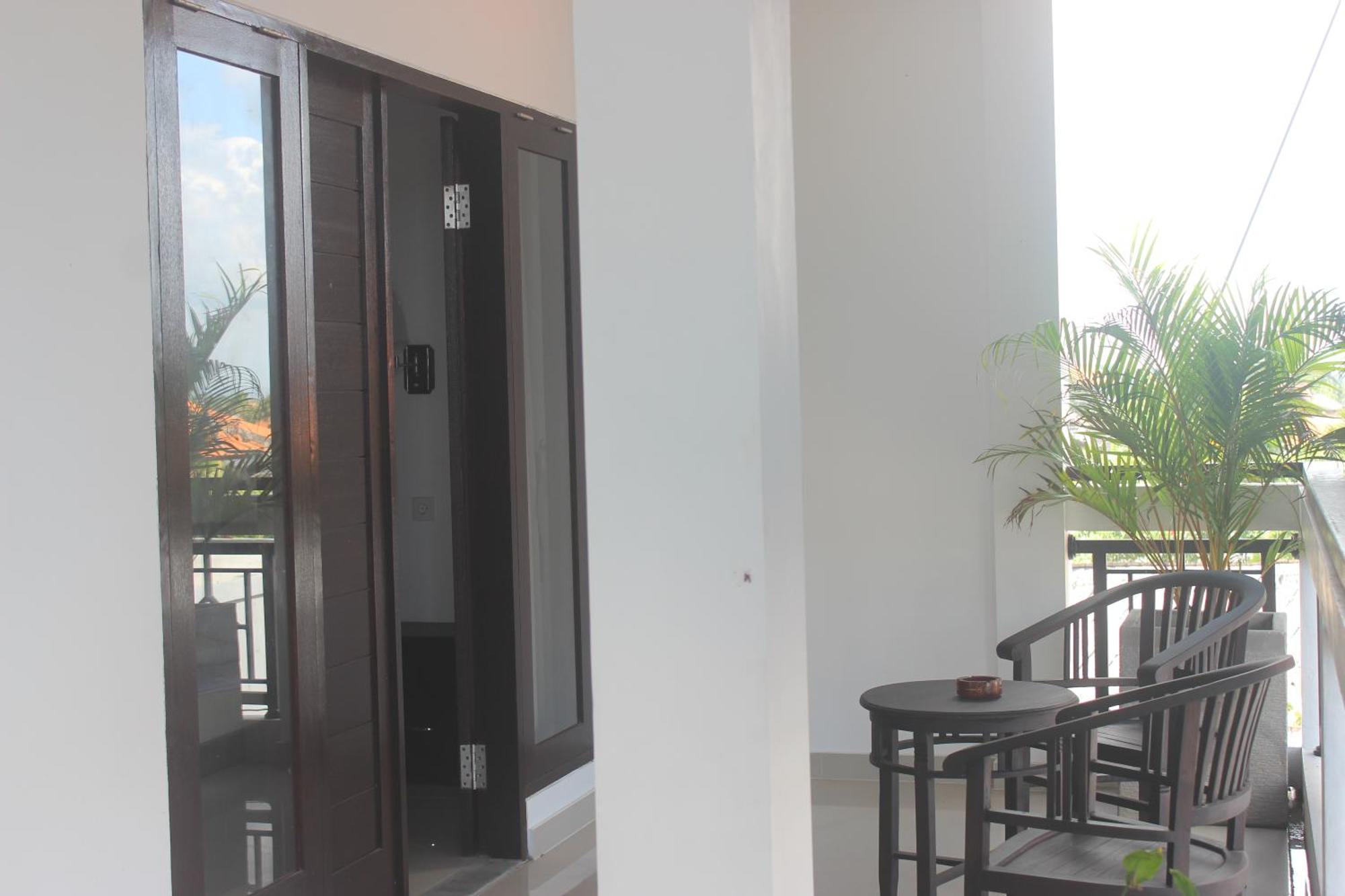 Silvy Guesthouse Canggu Eksteriør billede
