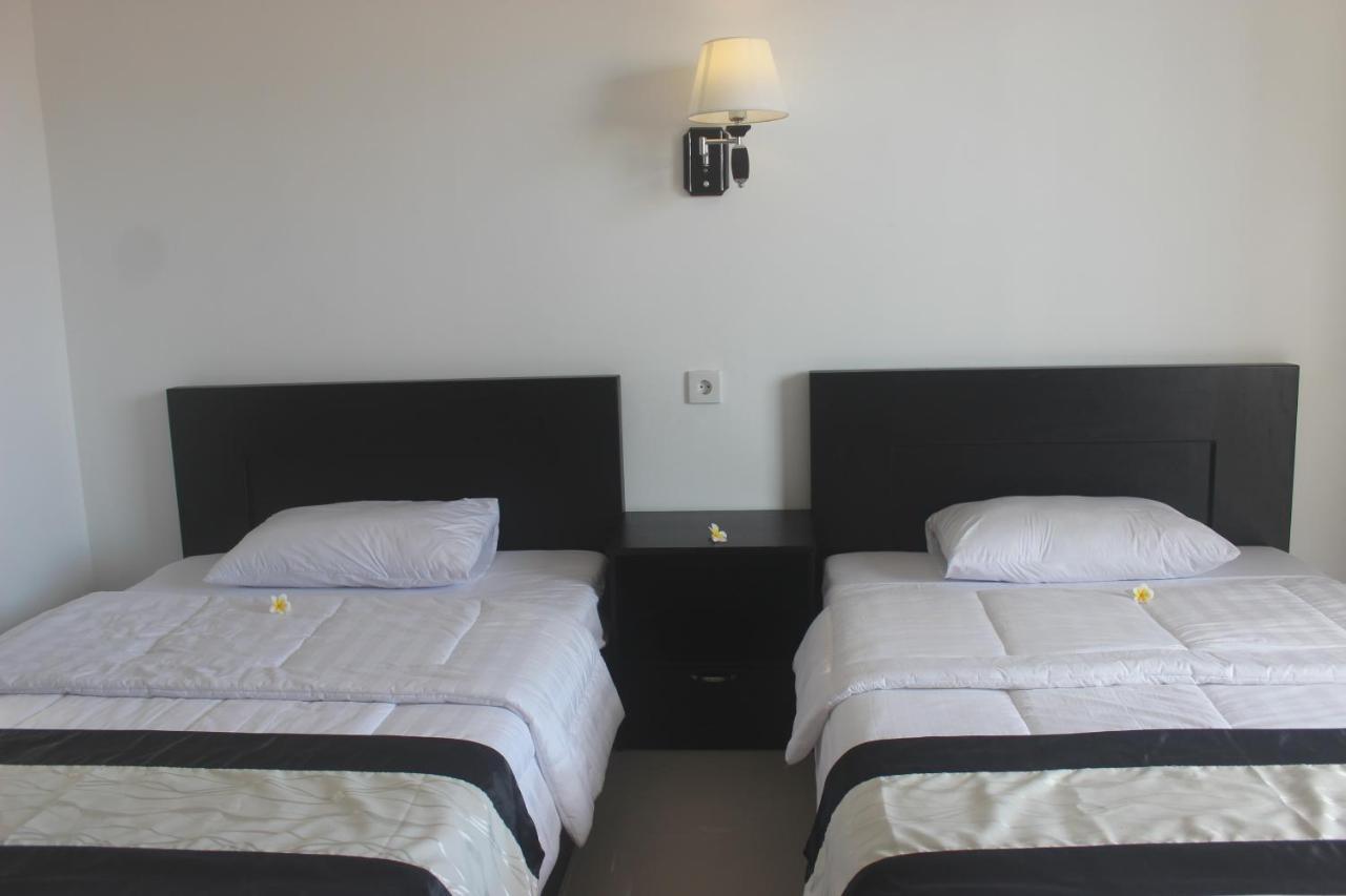 Silvy Guesthouse Canggu Eksteriør billede
